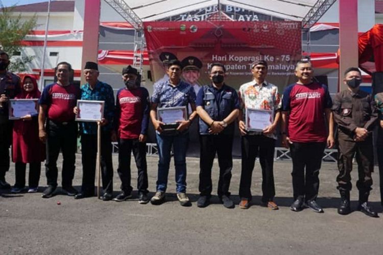 Bupati Tasikmalaya Minta Koperasi Manfaatkan Teknologi Informasi di Revolusi Industri 4.0