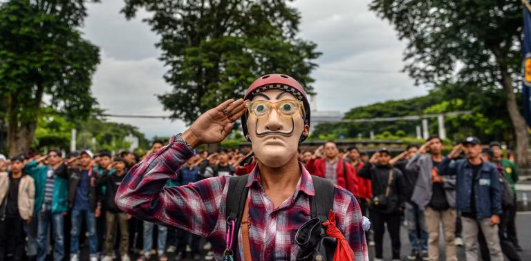 Warga Tasikmalaya Masih Memiliki Kesadaran Politik yang Rendah, Mendidik Kaum Generasi Muda Terdidik